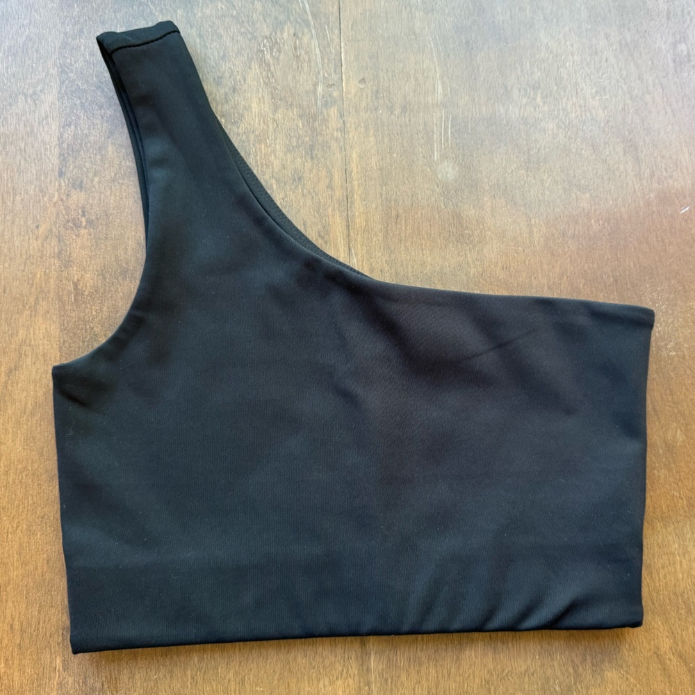 Girlfriend Collective one shoulder sports bra